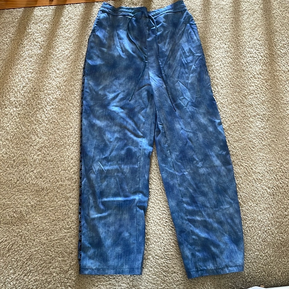 Flowy pants